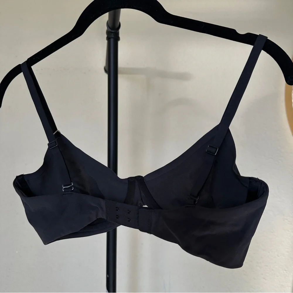 SKIMS Fits Everybody Unlined Demi‎ Bra 34DDD BR-UWR-2293 - Picture 6 of 8